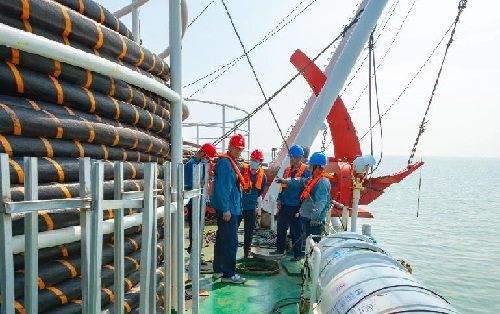 海底電力電纜怎么鋪設(shè)？(圖1)